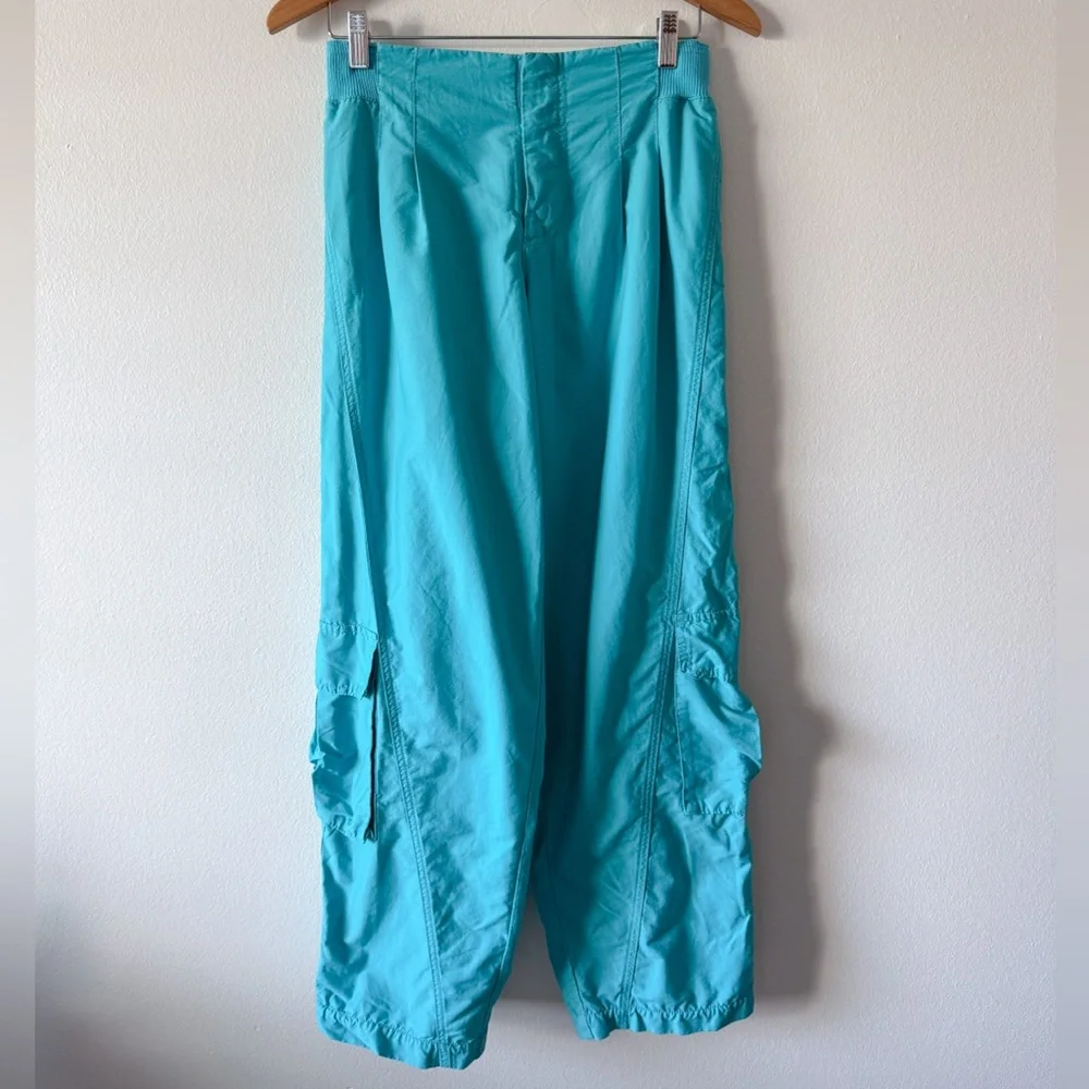 Free People Movement Mesmerize Me Solid Pants Size Medium in Poolside PreLoved - Picture 2 of 8